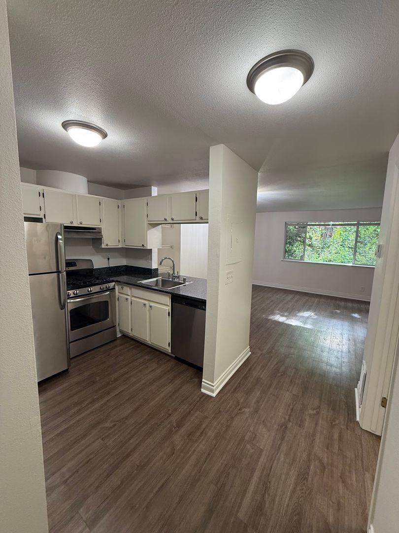 Apartment for rent at 2425 Harbor Ave SW, Seattle, WA 98126