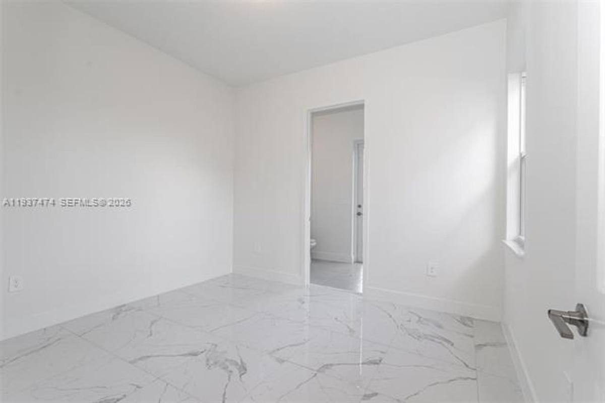 House for rent at 12289 SW 43rd St, Fort Lauderdale, FL 33330