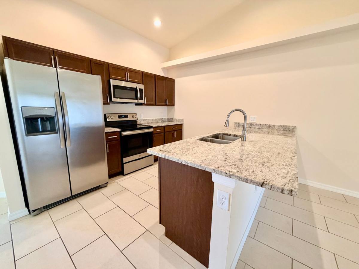 Townhouse for rent at 1314 Trafalgar Parkway, Cape Coral, FL 33991