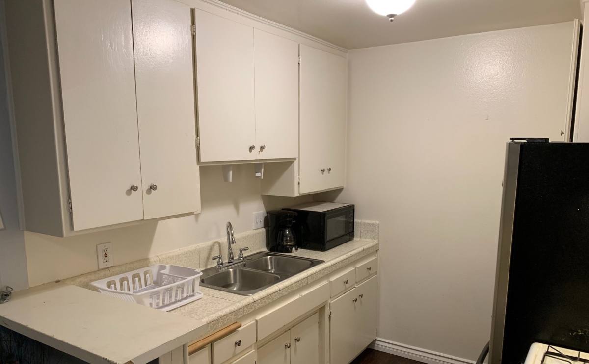 Apartment for rent at 18015 Beneda Lane, Canyon Country, CA 91351