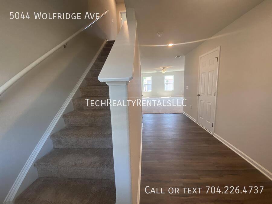 House for rent at 5044 Wolfridge Ave, Charlotte, NC 28214