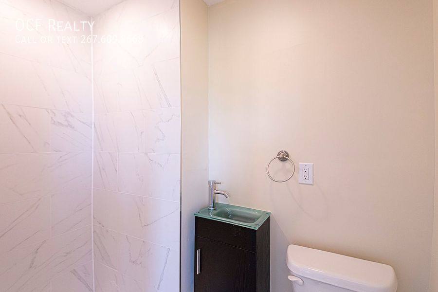 Apartment for rent at 527 S 21st St #3R, Philadelphia, PA 19146