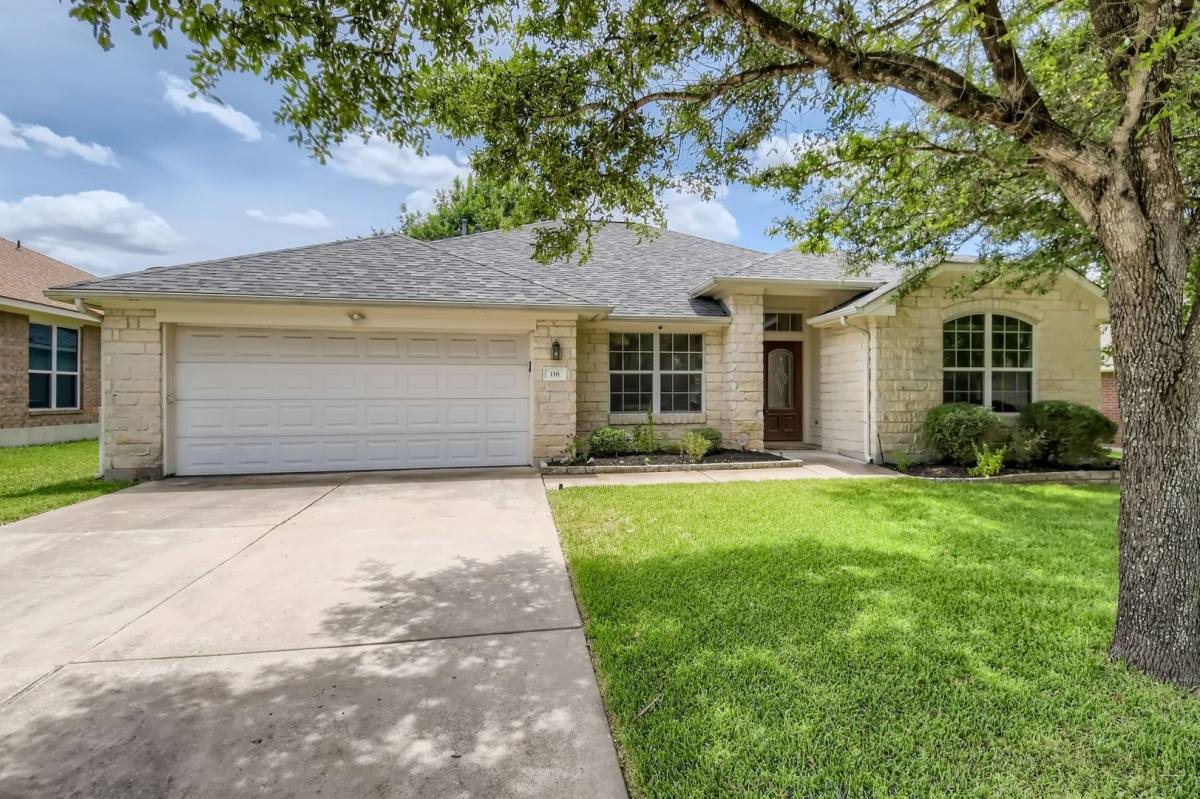 House for rent at 116 Copperwood Loop, Round Rock, TX 78665