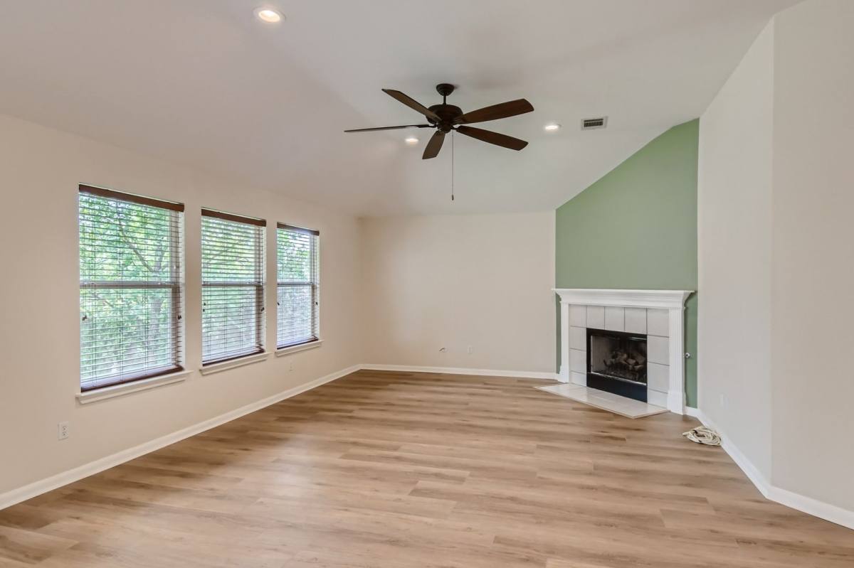 House for rent at 116 Copperwood Loop, Round Rock, TX 78665