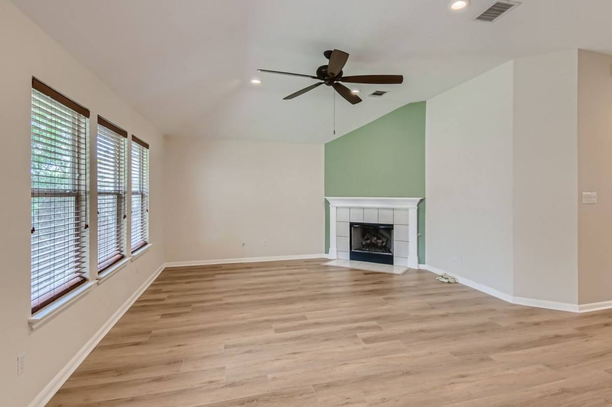 House for rent at 116 Copperwood Loop, Round Rock, TX 78665