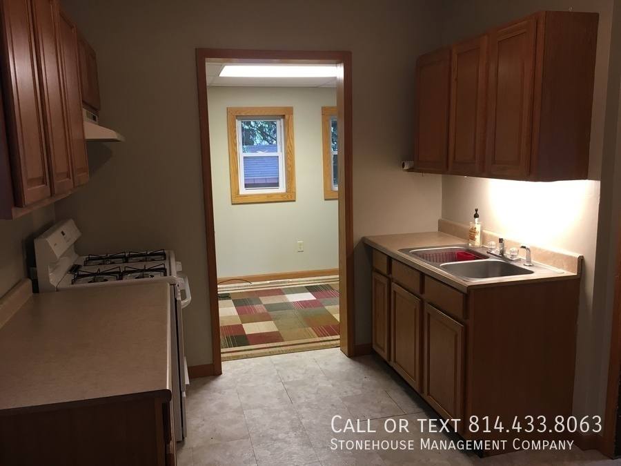 House for rent at 1302 W 25th St, Erie, PA 16502