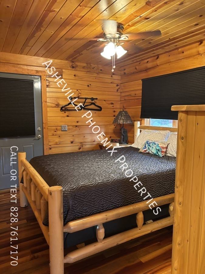 House for rent at 125 Macedonia Rd, Asheville, NC 28804