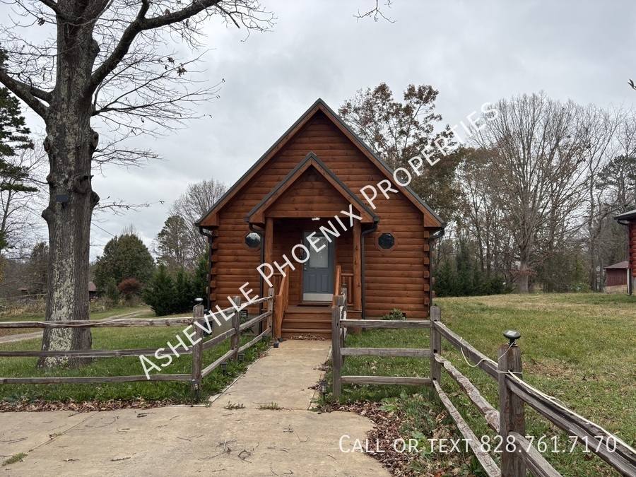 House for rent at 125 Macedonia Rd, Asheville, NC 28804