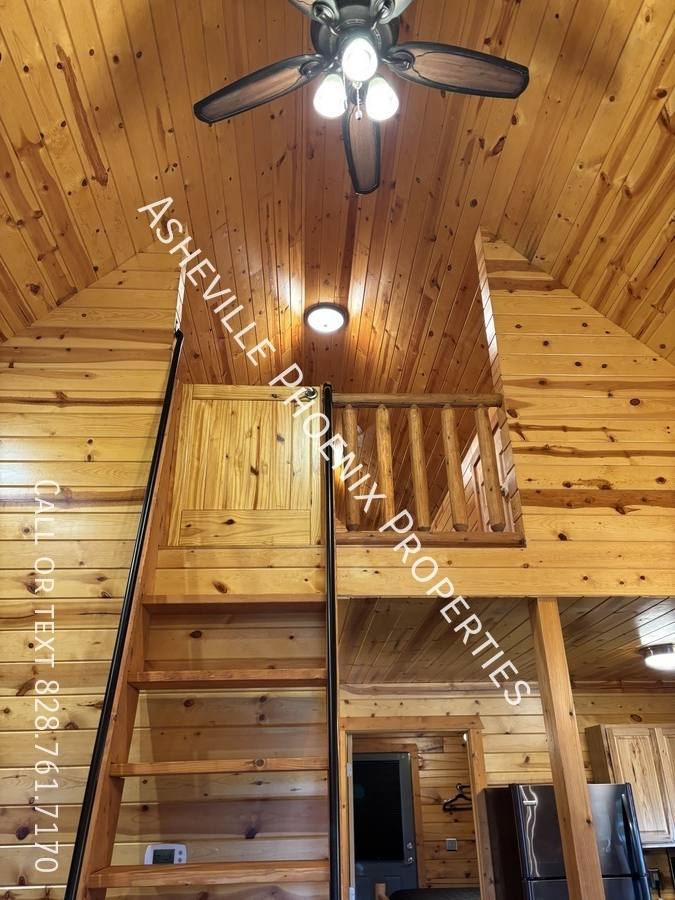 House for rent at 125 Macedonia Rd, Asheville, NC 28804