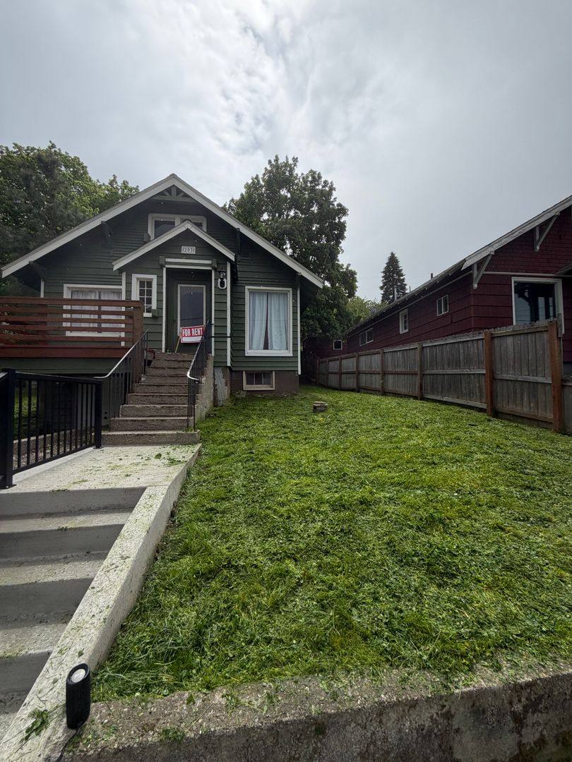 House for rent at 203 E Market Ave, Kellogg, ID 83837