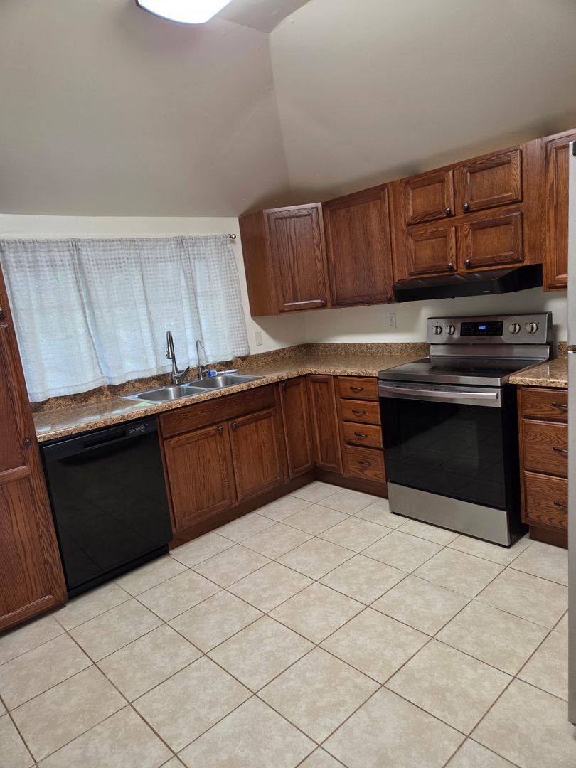 House for rent at 203 E Market Ave, Kellogg, ID 83837