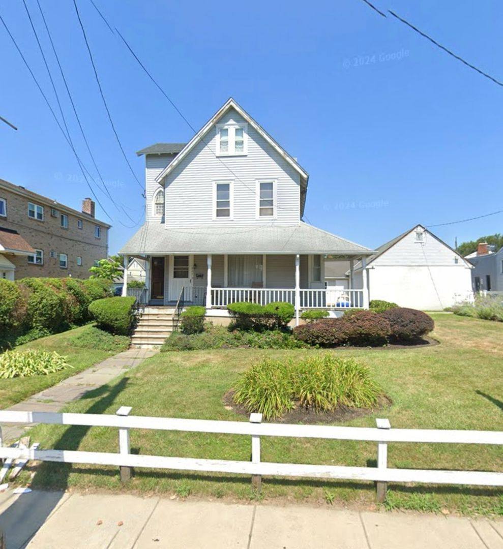 Apartment for rent at 207 Chester Pike, Norwood, PA 19074