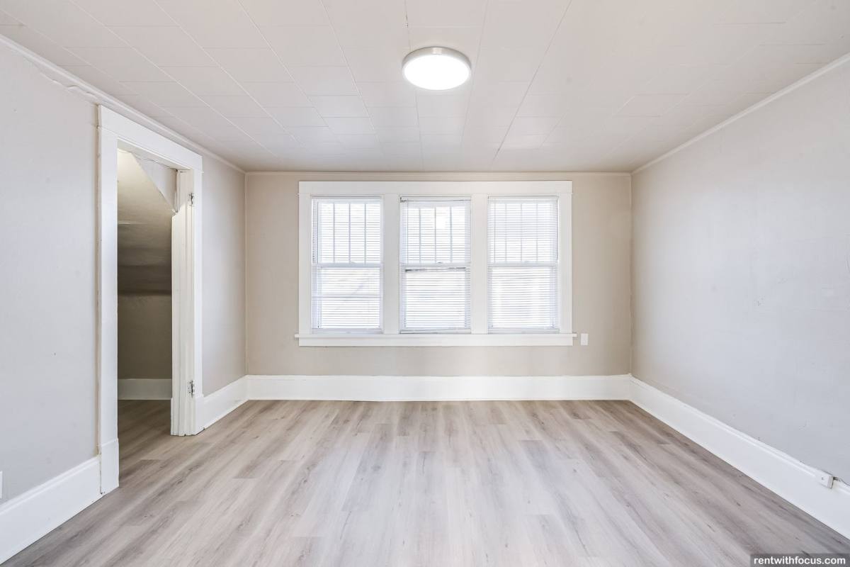 Apartment for rent at 745 Racine St, Menasha, WI 54952