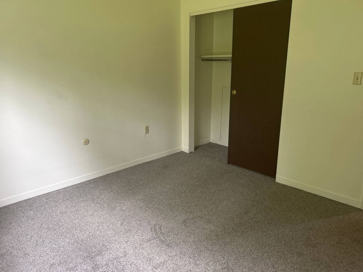 Apartment for rent at 104-114 Brown St, Williamsport, IN 47993