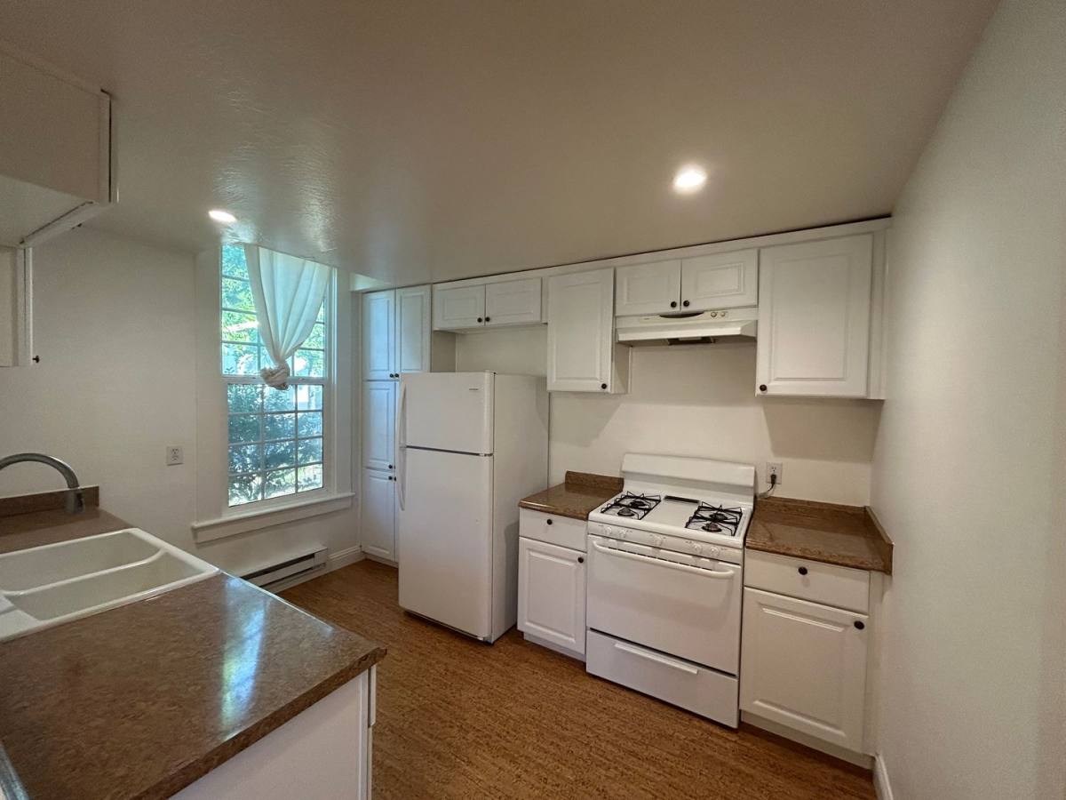 Apartment for rent at 604 Salem St, Chico, CA 95928