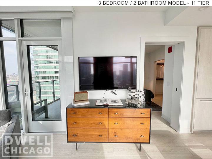 Apartment for rent at 355 N Halsted St, Chicago, IL 60661