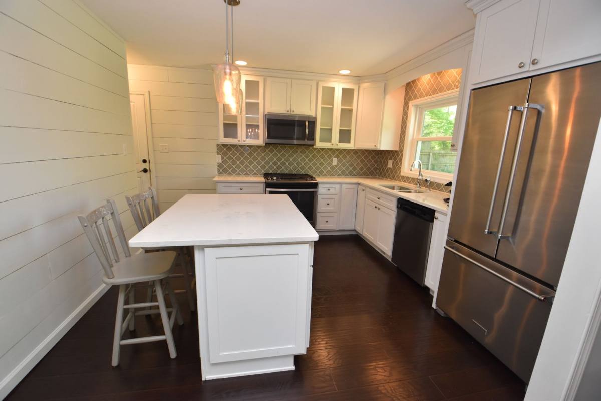 House for rent at 54579 Whispering Oak Dr, Mishawaka, IN 46545