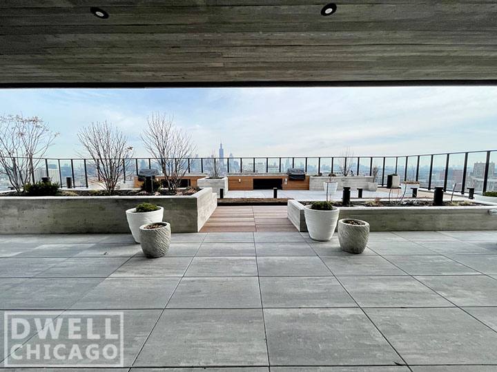 Apartment for rent at 513 S Damen Ave, Chicago, IL 60612