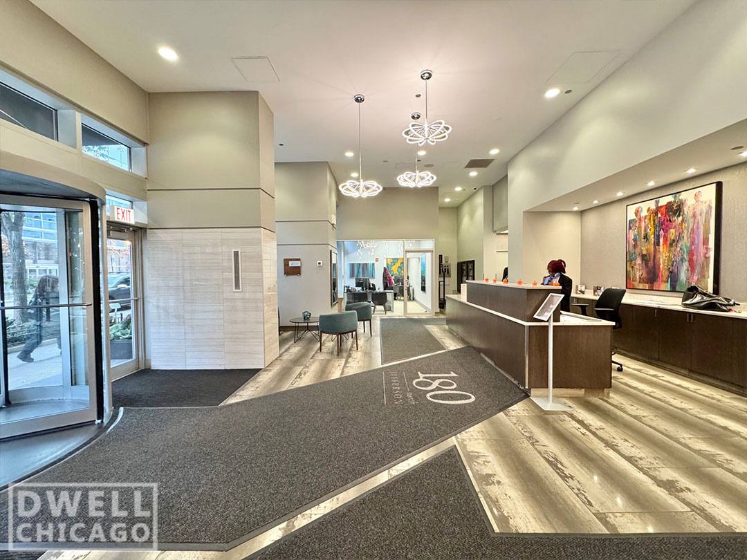 Apartment for rent at 180 N Jefferson St, Chicago, IL 60661