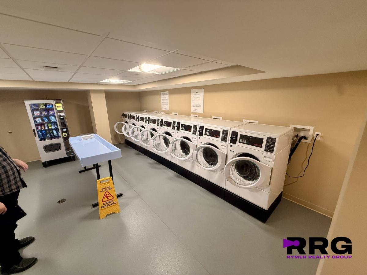 Apartment for rent at 1296 Worcester Rd, Framingham, MA 01702