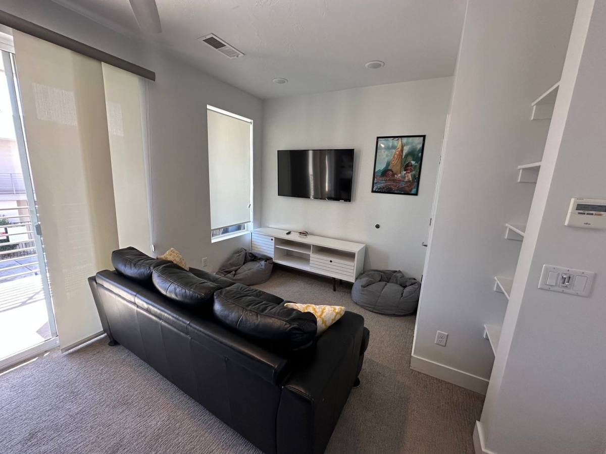 House for rent at 1122 S 1790 W, Saint George, UT 84770