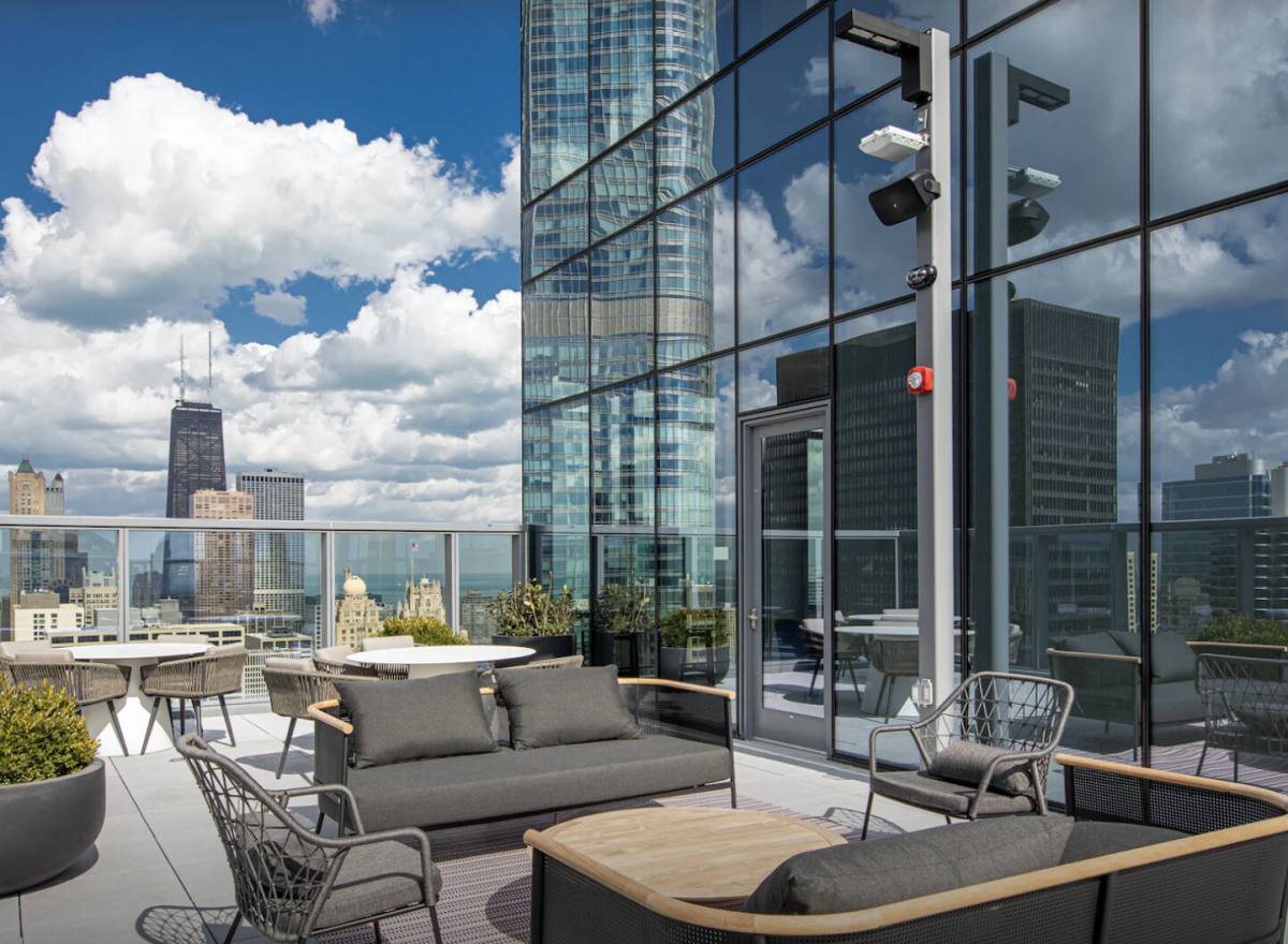 Apartment for rent at 88 E Wacker Place, Chicago, IL 60601