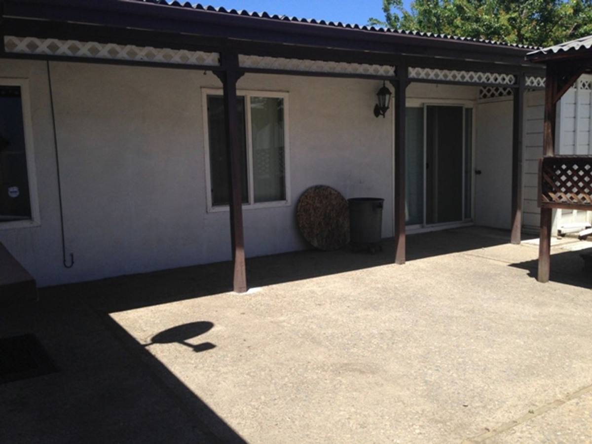 House for rent at 304 De Vega Court, Modesto, CA 95354