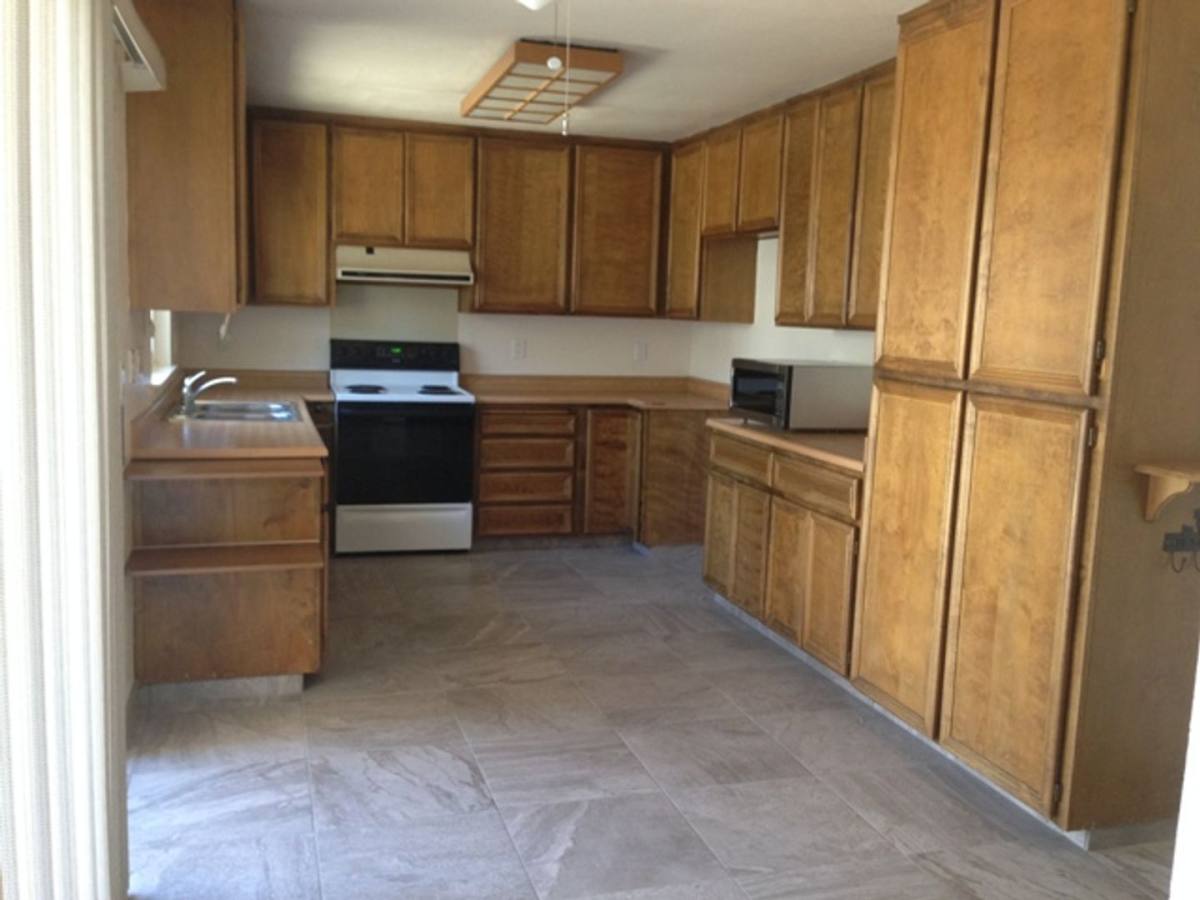 House for rent at 304 De Vega Court, Modesto, CA 95354