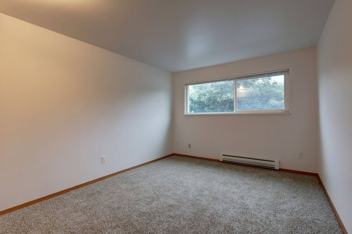 Apartment for rent at 15621 4th Ave S, Seattle, WA 98148