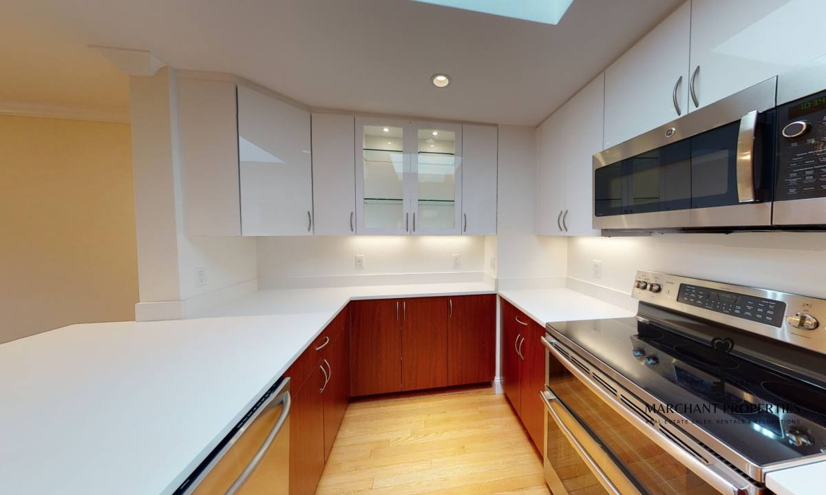 Apartment for rent at 1445 Beacon St, Brookline, MA 02446