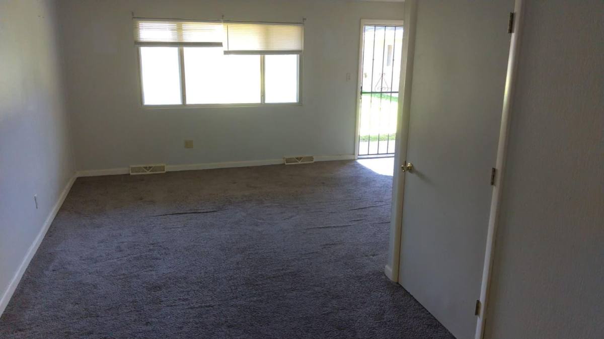 Condo for rent at 4889 Banbury, Cleveland, OH 44128