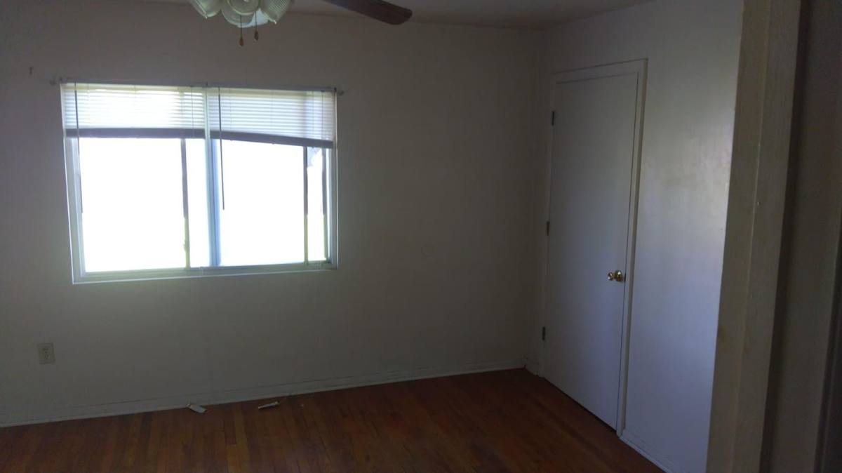 Condo for rent at 4889 Banbury, Cleveland, OH 44128