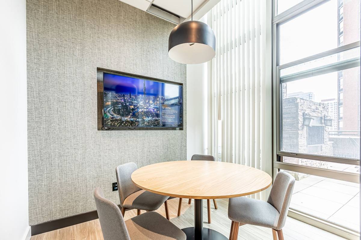 Apartment for rent at 8 E 9th St, Chicago, IL 60605
