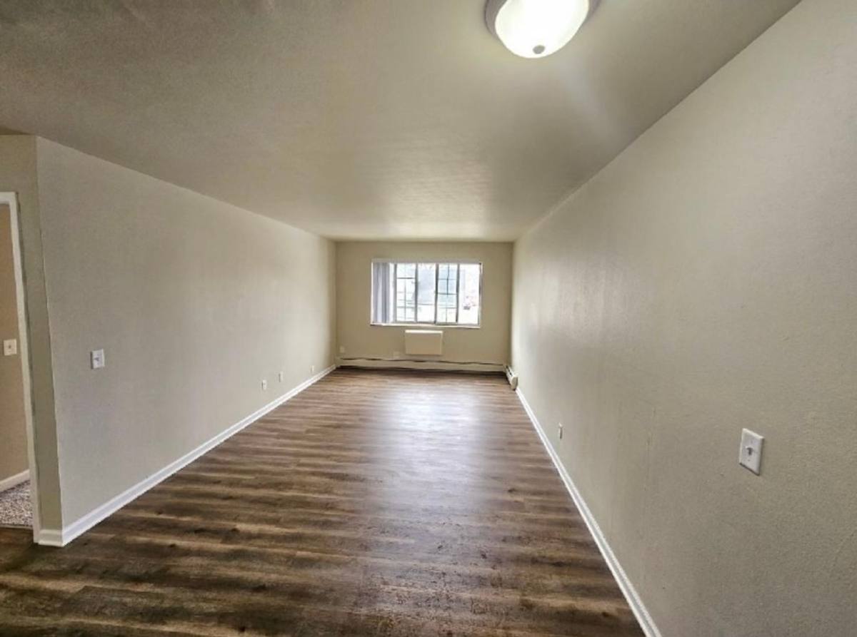 Apartment for rent at 620 S Main St, Jefferson, WI 53549