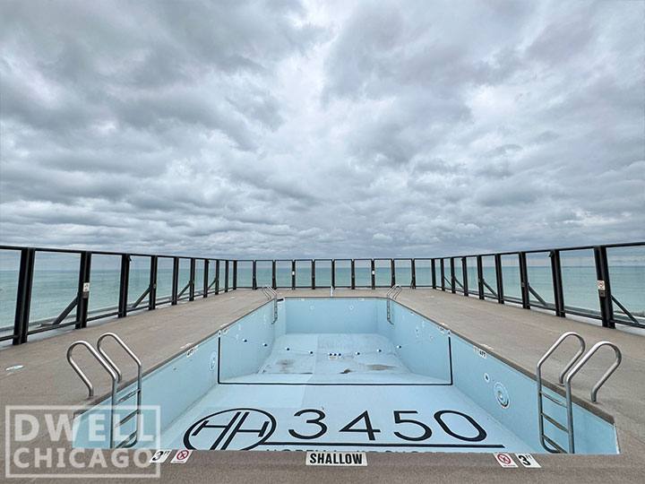 Apartment for rent at 3450 N Lake Shore Dr, Chicago, IL 60657