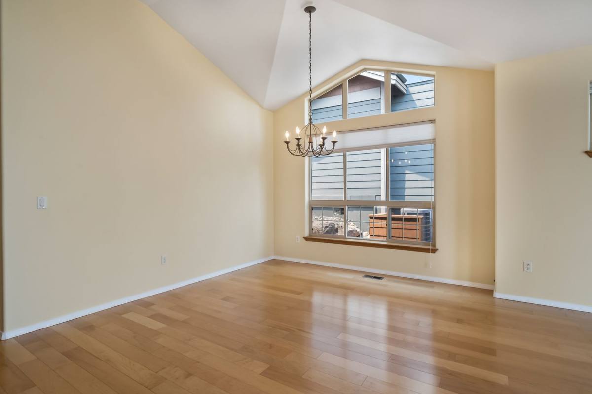 House for rent at 8464 Forest Ridge Loop, Redmond, OR 97756
