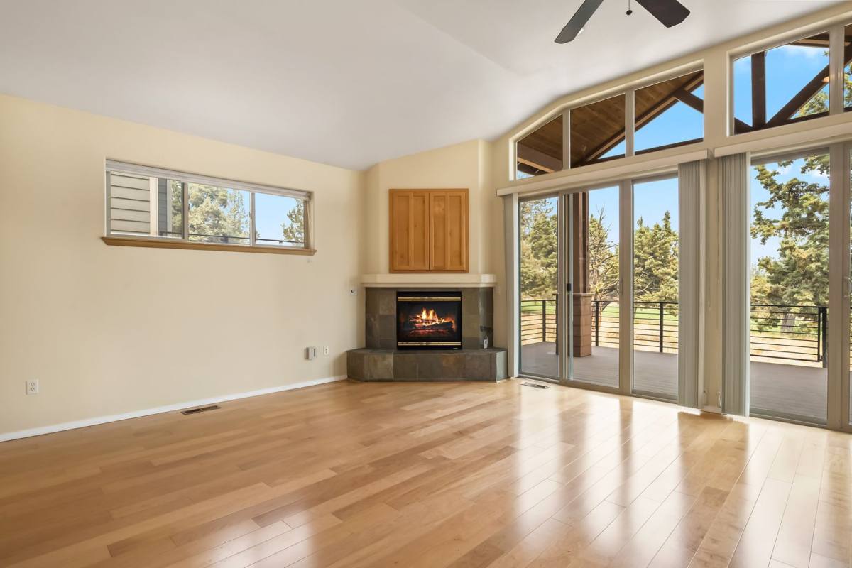 House for rent at 8464 Forest Ridge Loop, Redmond, OR 97756