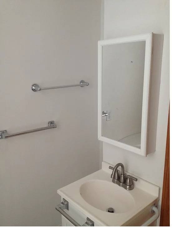 House for rent at 49 Pearl St #1, Newton, MA 02458