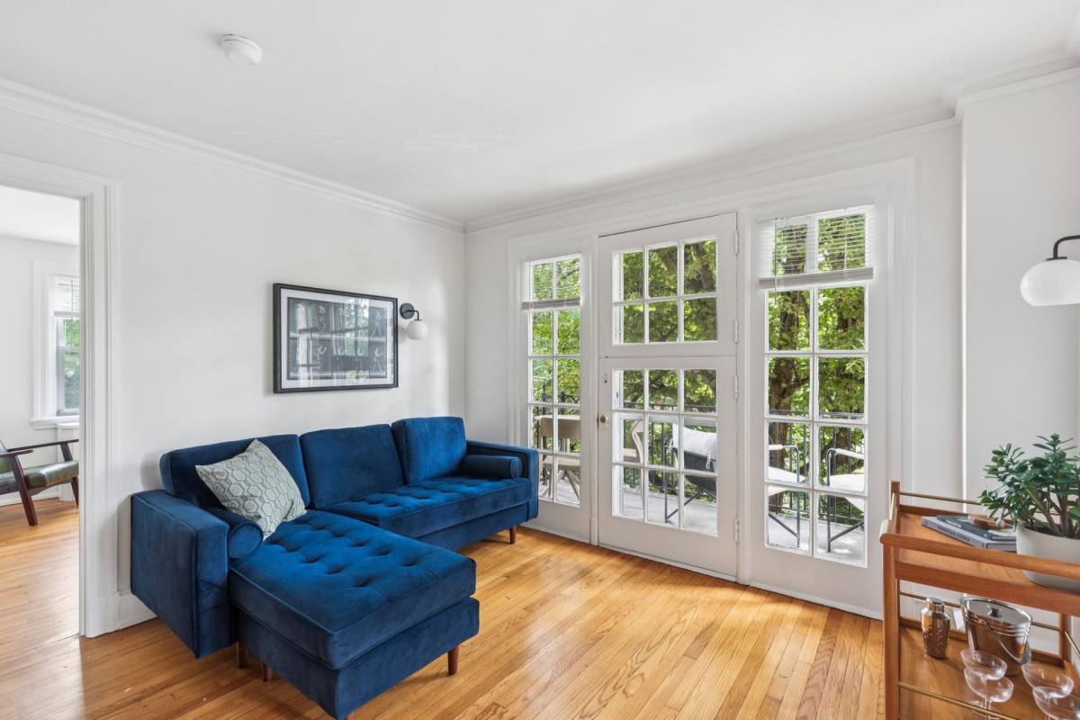 Apartment for rent at 169 Greenwood Ave, Jenkintown, PA 19046