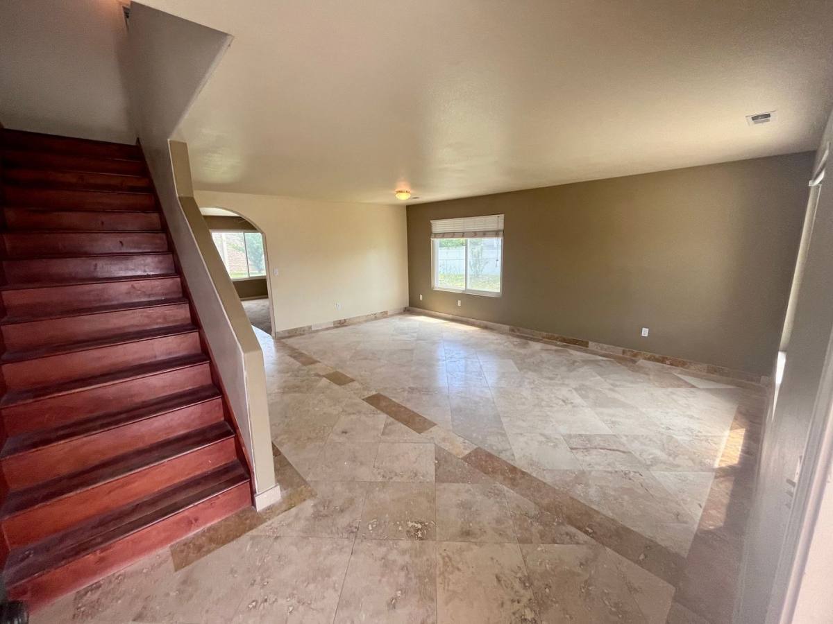 House for rent at 957 S 1660 W, Lehi, UT 84043