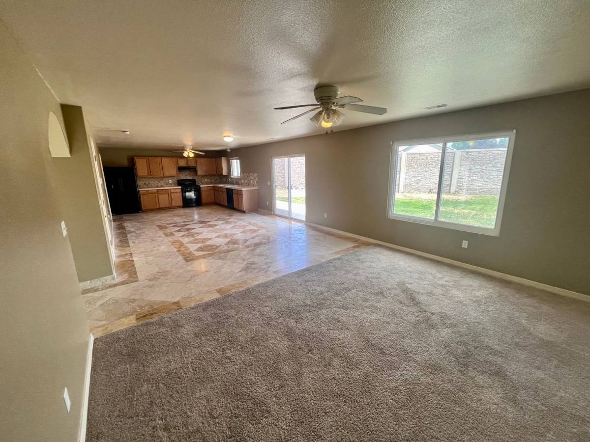House for rent at 957 S 1660 W, Lehi, UT 84043