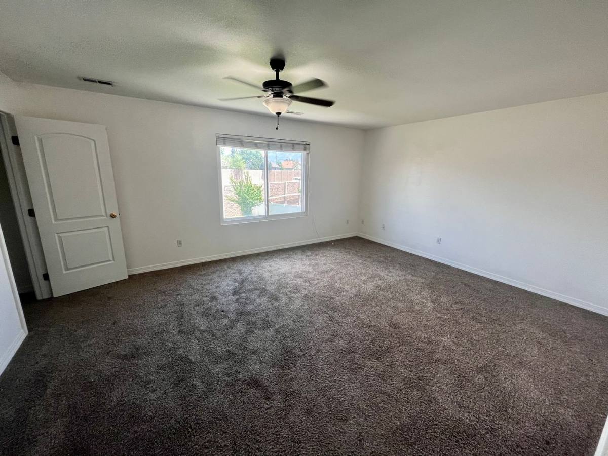 House for rent at 957 S 1660 W, Lehi, UT 84043