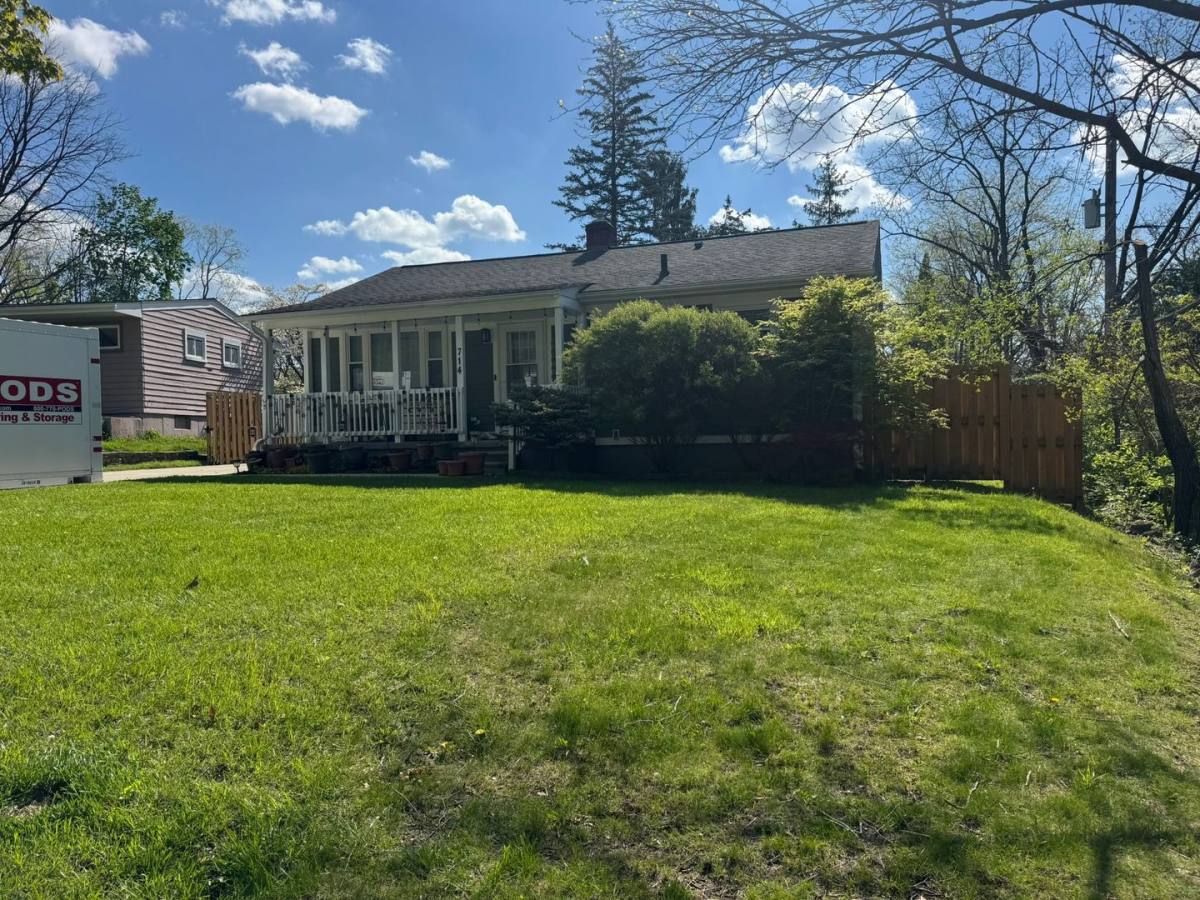 House for rent at 714 Pomona Rd, Ann Arbor, MI 48103