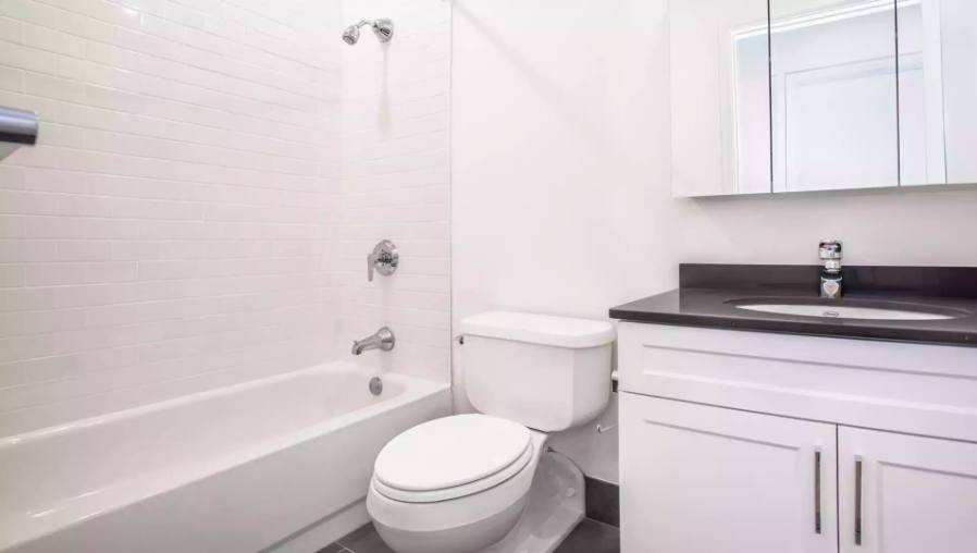 Apartment for rent at 1 India St, Boston, MA 02109
