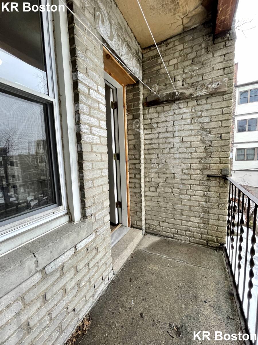 Apartment for rent at 8 Vinal St, Brighton, MA 02135