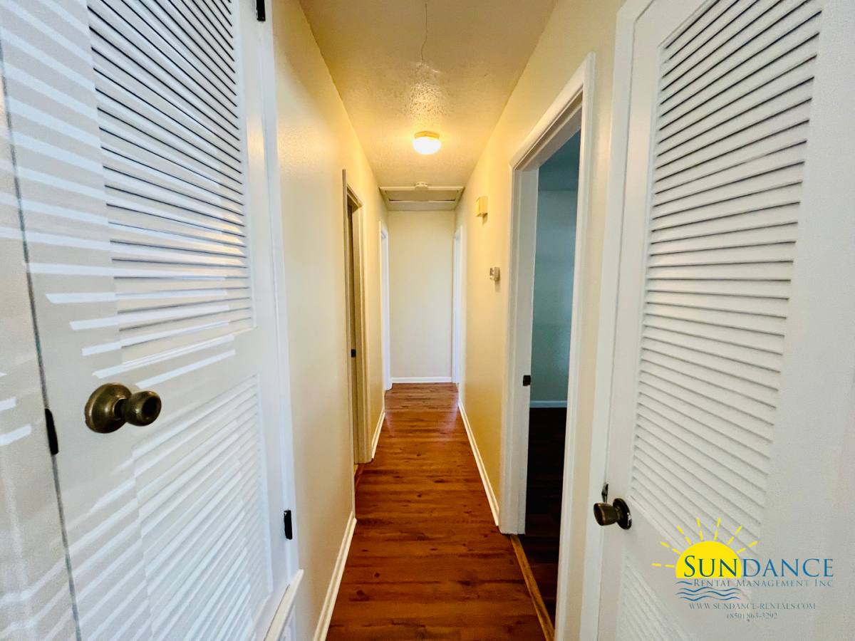 House for rent at 323 23rd St, Niceville, FL 32578