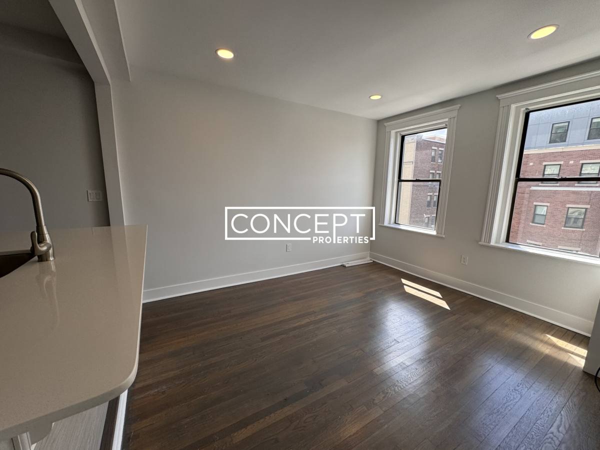 Apartment for rent at 19 Peterborough St, Boston, MA 02215