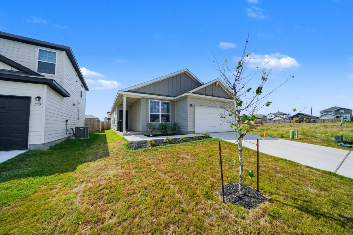 House for rent at 1339 Entrada De Real, Converse, TX 78109