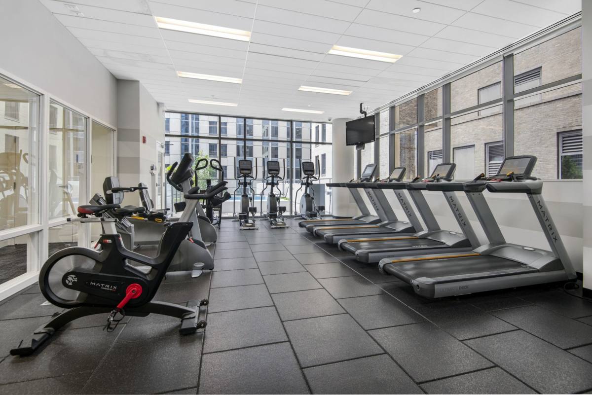 Apartment for rent at 210 N Wells #1, Chicago, IL 60606