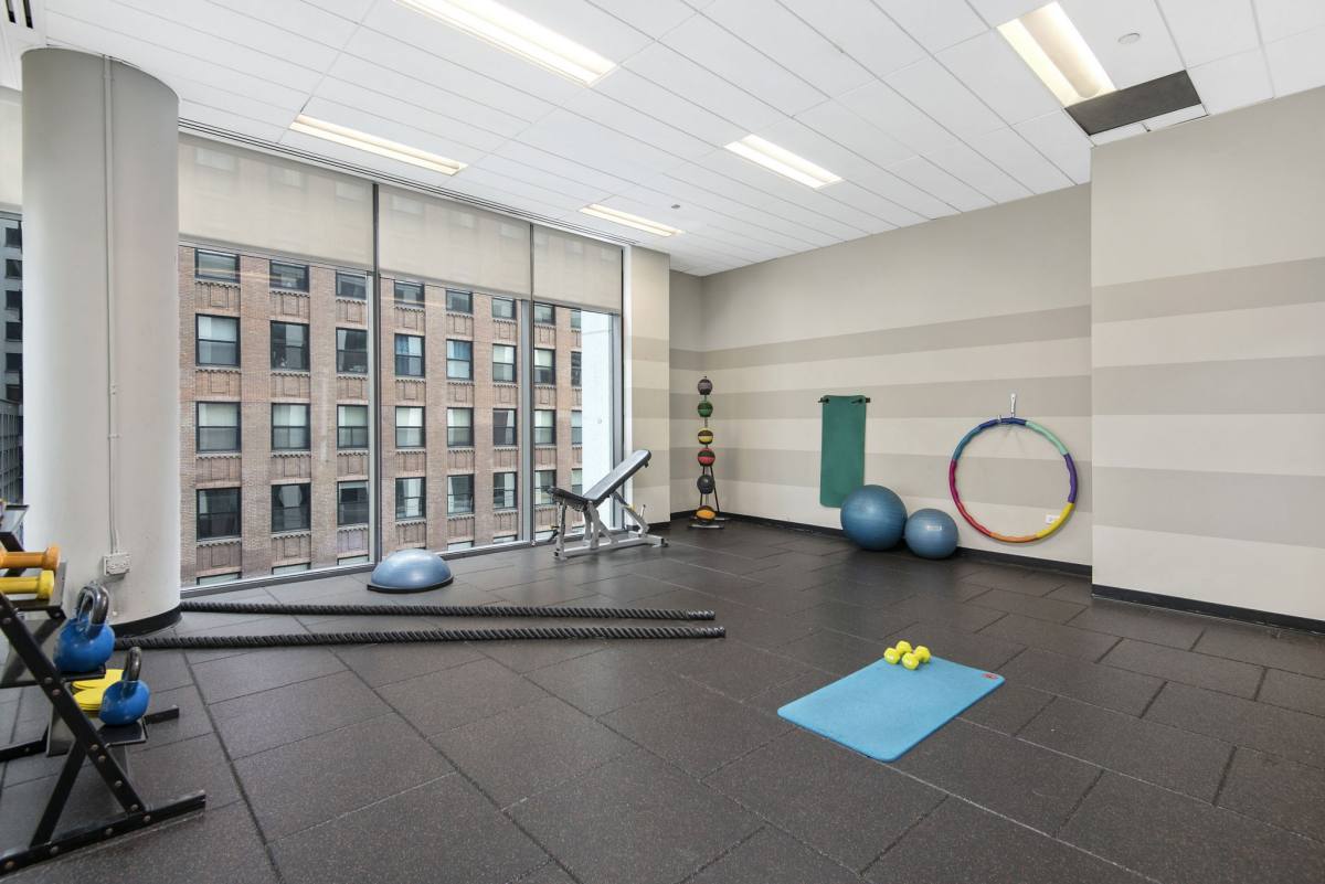 Apartment for rent at 210 N Wells #1, Chicago, IL 60606